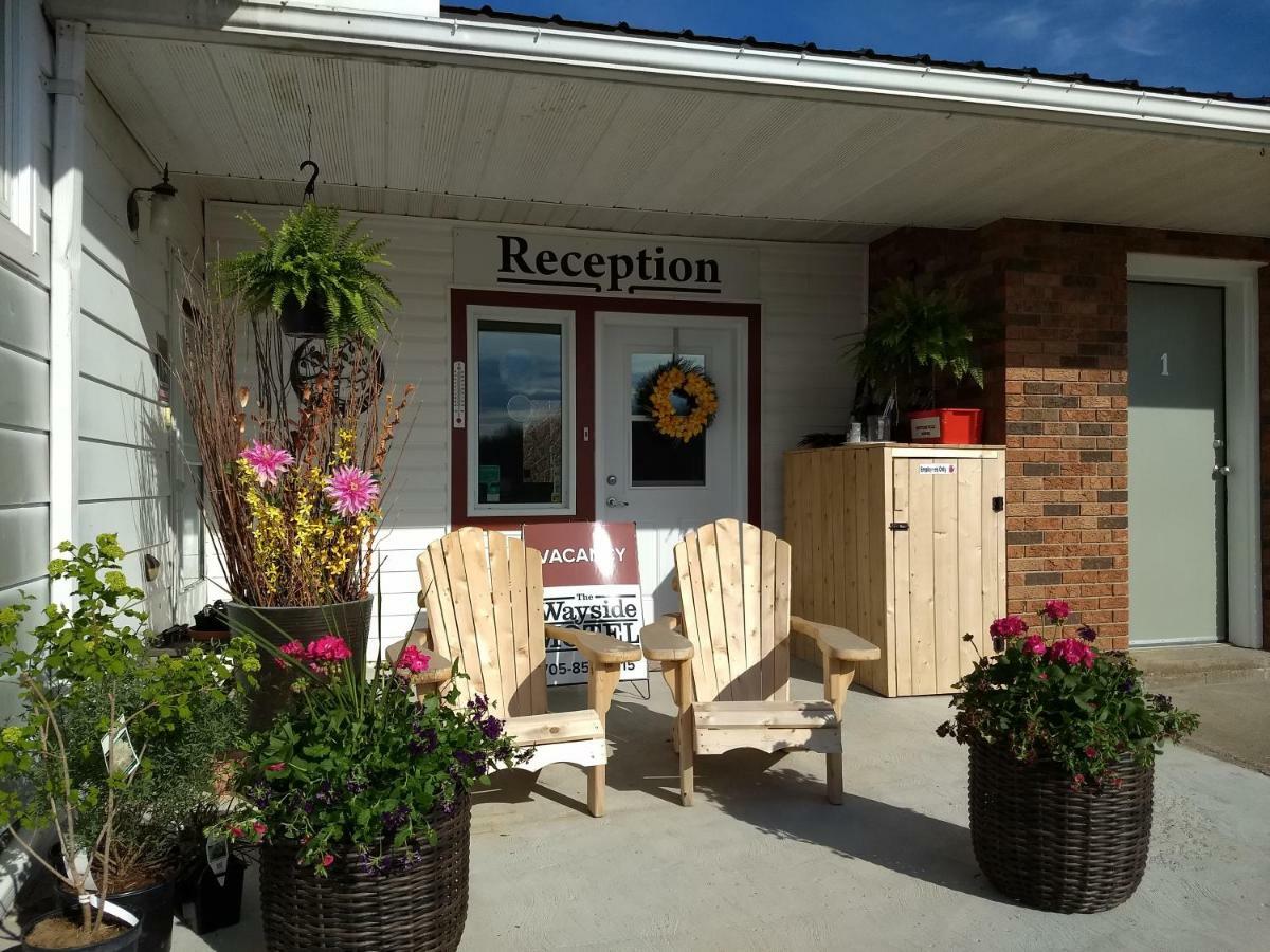 Wayside Motel Manitoulin Manitowaning Exterior foto